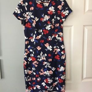 Floral shift dress